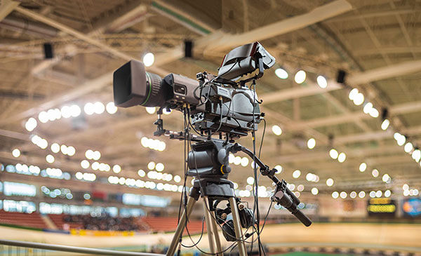 长兴如何使用摄像机快门